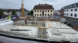 "Zentrale Anlaufstelle": Bau des Rathausnebengebäudes in vollem Gange