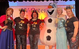 Anna, Elsa und der Schneemann Olaf bei der Stadtteil- und Kinderfastnacht