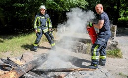 Feuerwehr muss am Vormittag ausrücken - Kleinbrand in Niesig