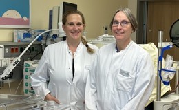 Dr. Carolin Blüml und Dr. Carmen Knöppel bilden neues Chefärztinnen-Team