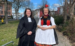 Gottesdienst in Tracht und Schwälmer Platt