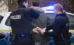 52 Verfassungsfeinde in Hessen entwaffnet - "Große Bedrohung für Demokratie"