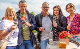 "Hands on" für den guten Zweck: Weinfest des Rotary Clubs Rhön