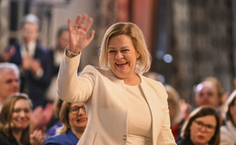 Jetzt offiziell: Nancy Faeser einstimmig  als SPD-Spitzenkandidatin nominiert