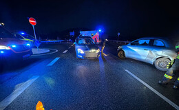 Im Berufsverkehr: Fahrzeuge touchieren sich auf der Michelsrombacher Straße