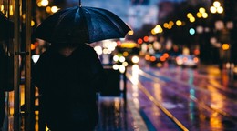 Kühles und regnerisches Pfingstwochenende: 20-Grad-Marke bleibt unberührt