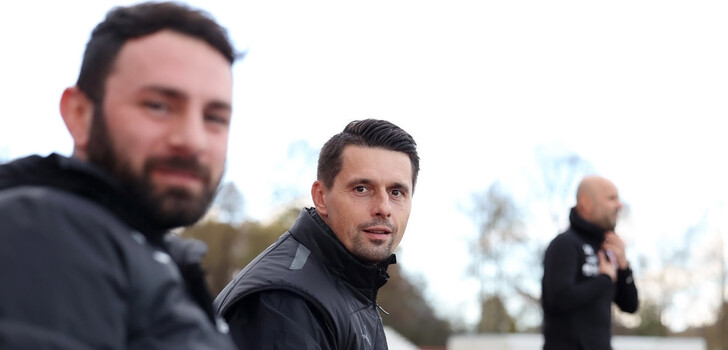 Ein starkes Team: Co-Trainer Atilla Güven, Torwarttrainer Witold Sabela und "Chef" Sedat Gören