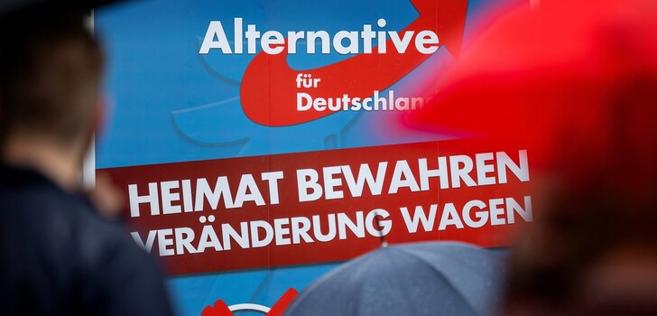 Die ganze Partei AfD steht nun unter Beobachtung des Verfassungsschutzes.