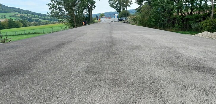Ende Juli hatte Hessen Mobil im Auftrag des Bundes mit der Erneuerung der Flutmulde nahe des Brauertshofes begonnen.