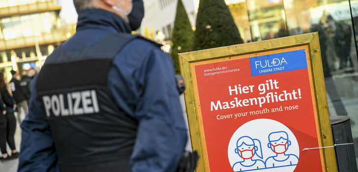 Auch wenn es keinen Lockdown mehr geben soll, einige Corona-Regeln bleiben bestehen