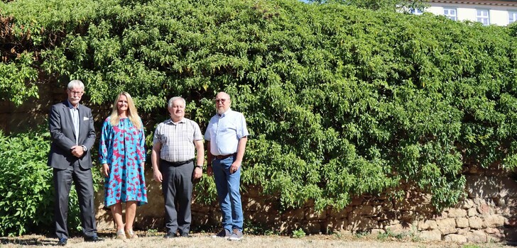 Von links: Franz Meyer, Susanne Saradj, Pfarrer Ivan Hnativ und Werner Althaus