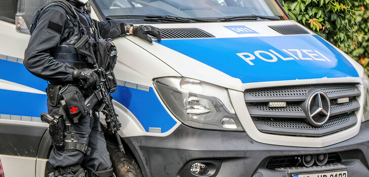 Durchsuchung in Osthessen bezüglich der Verbots der "Hammerskins Deutschland.