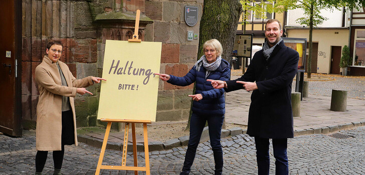 Die Gestalter des Gottesdienstes von links: Pröpstin Sabine Kropf-Brandau, Claudia Rudolff und Pfarrer Frank-Nico Jaeger.