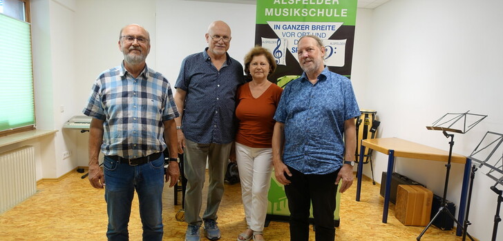 Ein wenig Wehmut spielte schon mit, als das Ehepaar Pletner Anfang der Woche aus seiner aktiven Zeit in der Alsfelder Musikschule verabschiedet wurde.