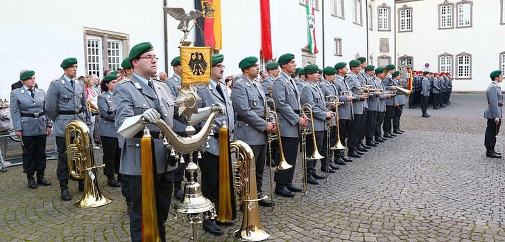 Das Herresmusikkorps Kassel spielt am Donnerstag in Niederuala beim Gelöbnis