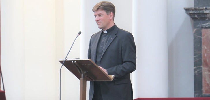 Pater Clemens Blattert SJ, Leiter des Zentrums für Berufungspastoral in Frankfurt und Gastreferent beim Priestertag, stellte in seinem Impulsbeitrag dazu Vorschläge für eine Art "Zukunftswerkstatt" vor.