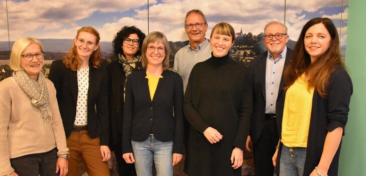 Das Gruppenbild mit altem und neuem Vorstand entstand im vergangenen Herbst unter damals gültigen Corona-Bedingungen und unter der 2G-Regel. Es zeigt (von links): Luzia Nitsche-Goldbach, Anja Fröhlich, Berrin Hellmann, Bettina Jost, Claus Riesner, Sabine Petermann, Rainer Bub und Corina Sujer.