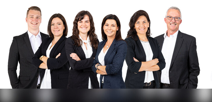 Das Team der Sparkasse Immobilien & Versicherung GmbH (von links): Cedric Landgraf, Sabine Warkentin, Julia Fredrich, Kristin Dangmann, Veronika Middendorf und Franz Heimann.