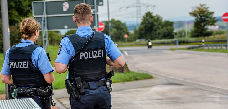 Unter dem Motto "Wir zeigen Einsatz" war das Polizeipräsidium Unterfranken mit Unterstützung der Bereitschaftspolizei mit über 550 Beamtinnen und Beamten im Einsatz.