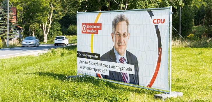 Bei der Bundestagswahl im Herbst 2021 kandidierte Ex-Verfassungsschutzpräsident Hans-Georg Maaßen als Direktkandidat für die CDU in Thüringen, 2023 wurde er Bundesvorsitzender der Werteunion und jetzt droht ihm der Parteiausschluss.