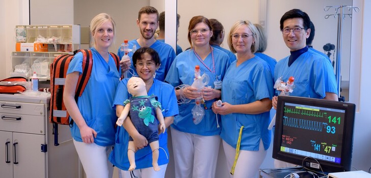 Takanori Sasaki, Oberarzt der Kinderklinik in Fulda, etablierte als erster in Fulda das Simulationstraining.